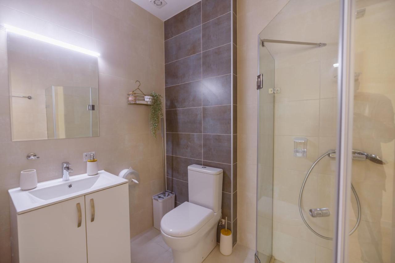 Four Season Apartment บาทูมิ ภายนอก รูปภาพ